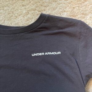 Under Armour Gray T-Shirt 60 percent cotton